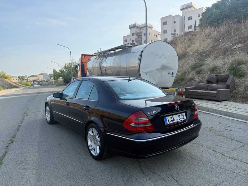 2003 Mercedes-Benz E-Class 2,2L 2003 Cyprus