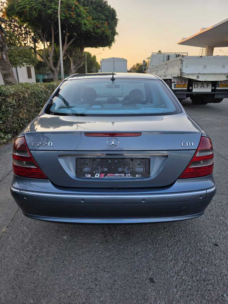 2004 Mercedes-Benz E-Class 2,1L 2004 Cyprus