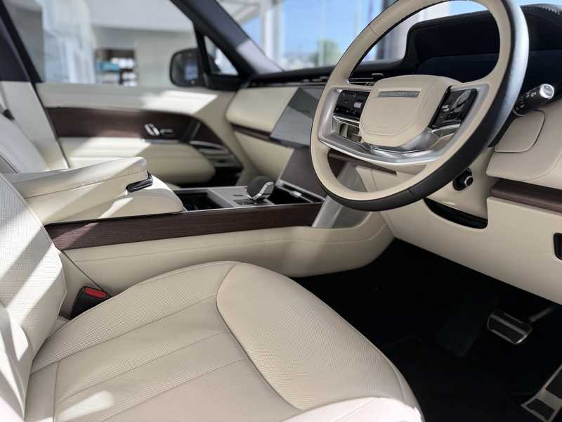 2024 Land Rover Range Rover 3,0L 2024 Cyprus