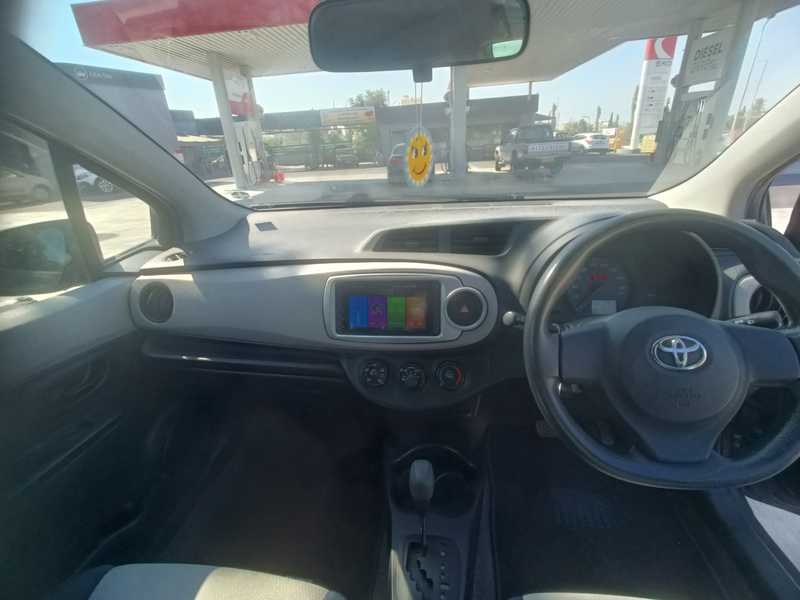2011 Toyota Vitz 1,3L 2011 Cyprus
