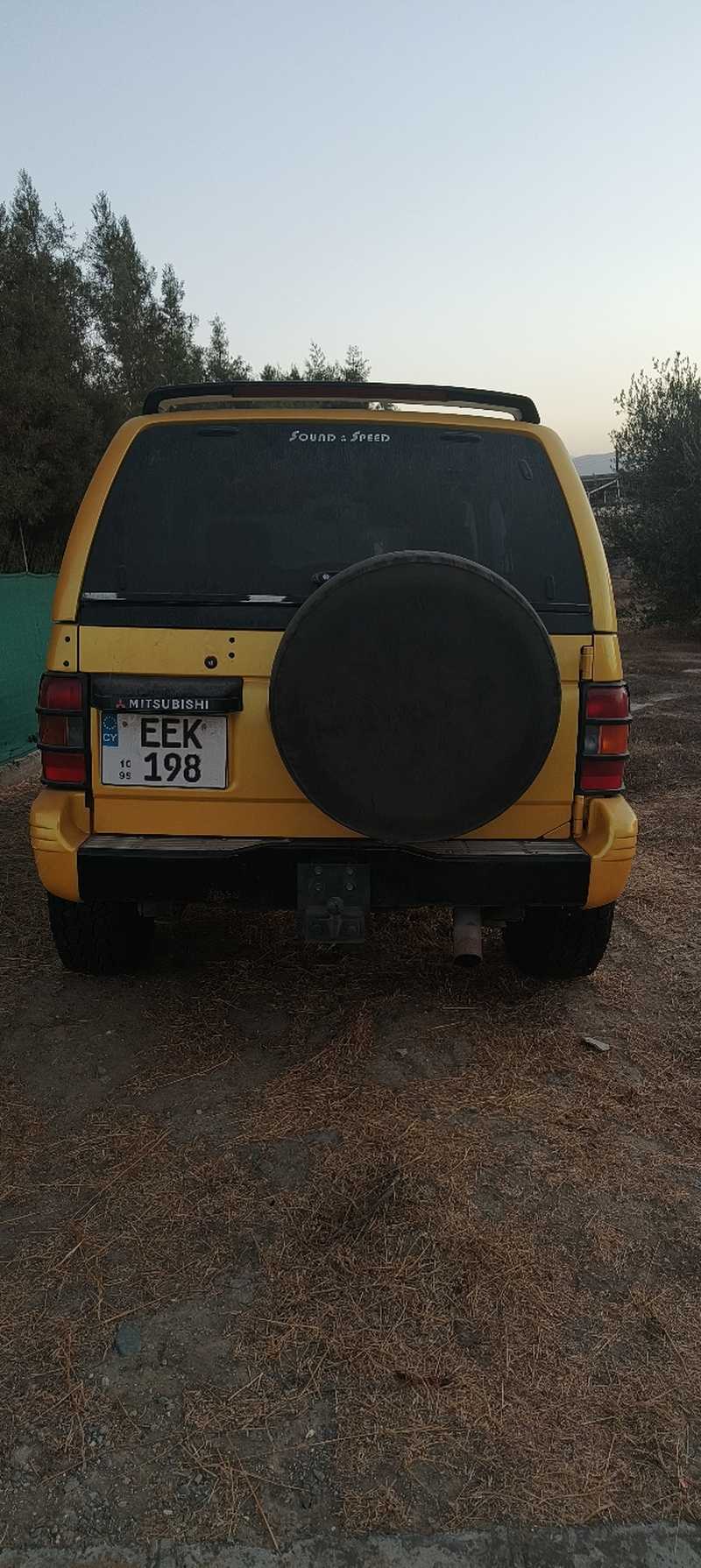 1995 Mitsubishi Pajero 2,5L 1995 Cyprus