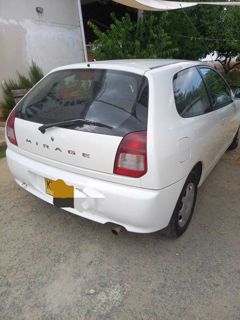 2000 Mitsubishi Mirage 1,6L 2000 Cyprus