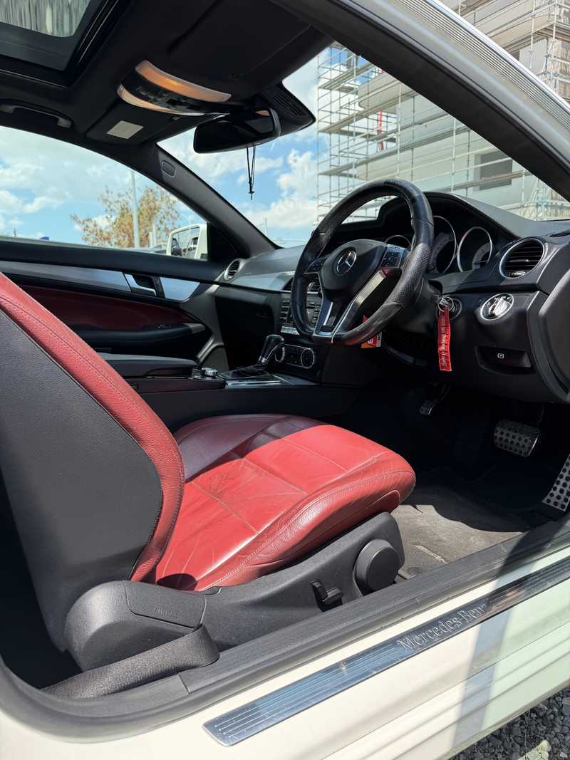 2011 Mercedes-Benz C-Class 2,2L 2011 Cyprus