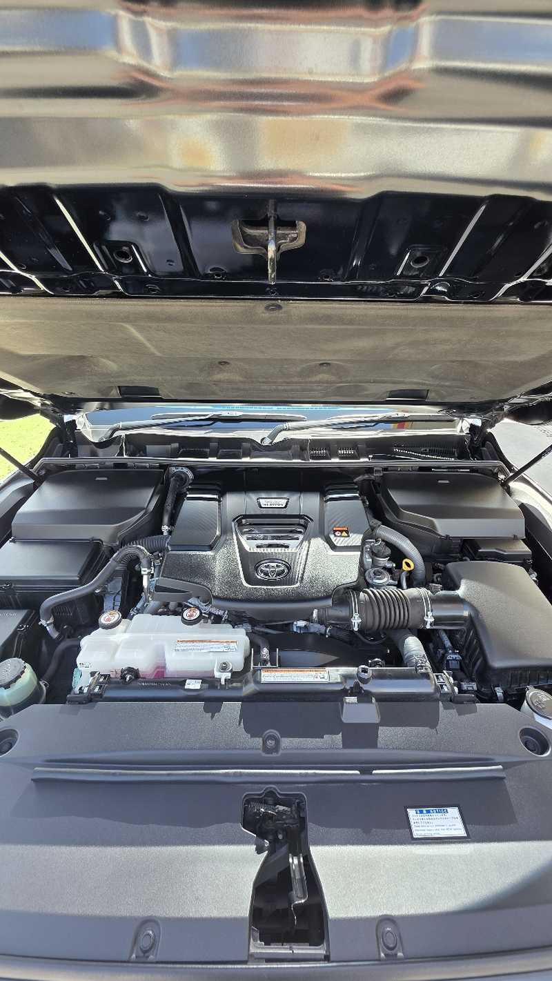 2022 Toyota Land Cruiser 300 3,3L 2022 Cyprus