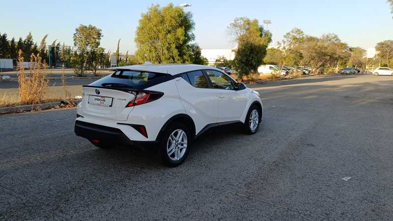 2022 Toyota C-HR 1,8L 2022 Cyprus