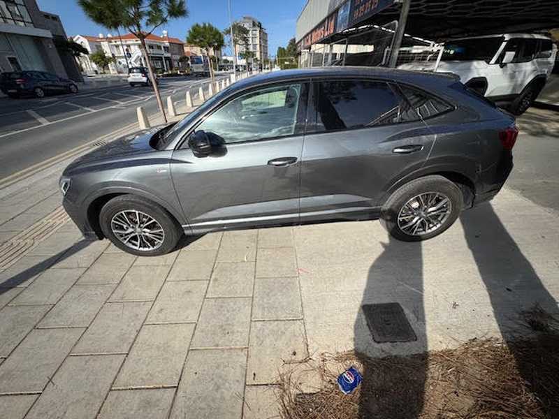 2022 Audi Q3 2,0L 2022 Cyprus