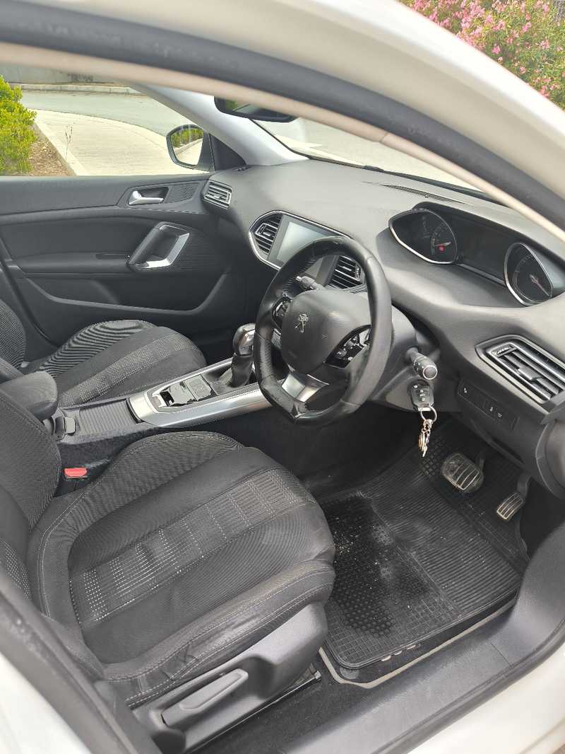 2017 Peugeot 308 1,2L 2017 Cyprus