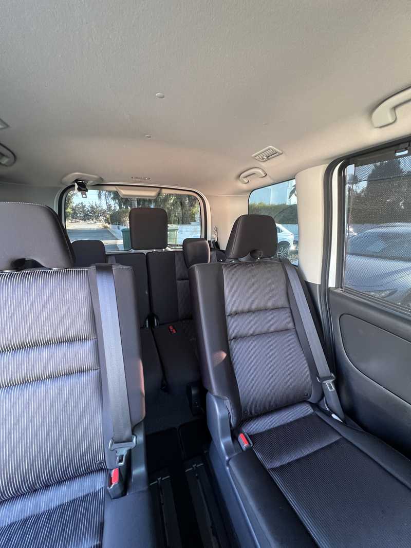2022 Nissan Serena 2,0L 2022 Cyprus