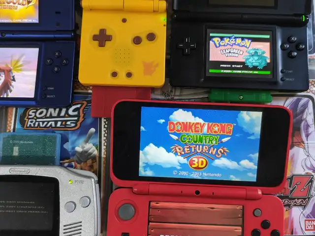 Nintendo x sony consoles new 2ds xl game boy advance sp dsi ds lite psp 2000 str, Larnaca — Aradippou - Agios Fanourios