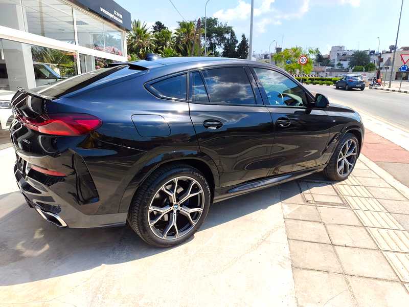 2022 BMW X6 3,0L 2022 Cyprus