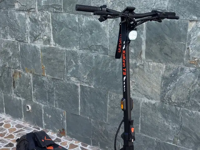 Kukirin t3 electric scooter, Limassol — Germasogeia