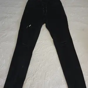 Black faded jeans, Larnaca — Oroklini
