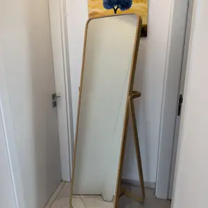 Ikea ikornnes standing mirror, Limassol — Kato Polemidia