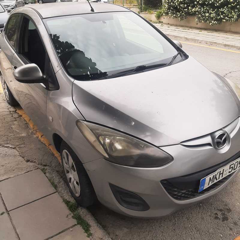 Mazda Demio 1,3L 2012