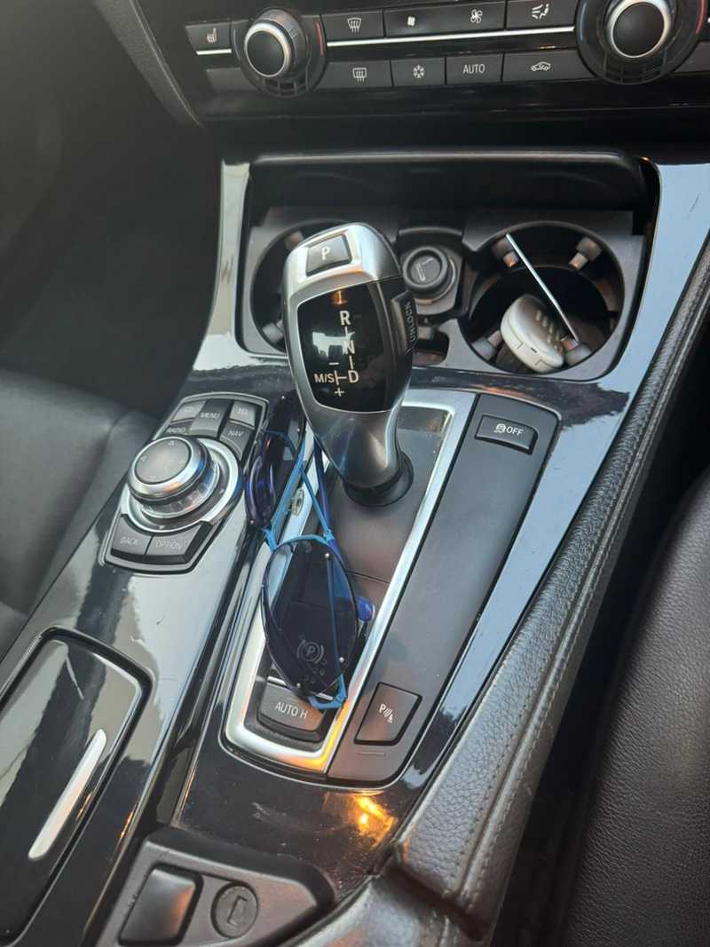 2011 BMW 5-Series 2,0L 2011 Cyprus