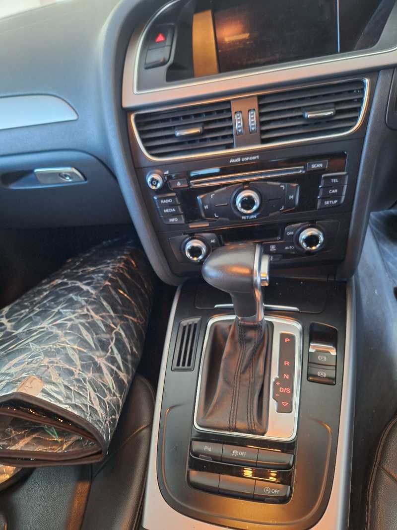 2013 Audi A4 2,0L 2013 Cyprus