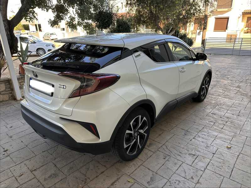 2019 Toyota C-HR 1,8L 2019 Cyprus