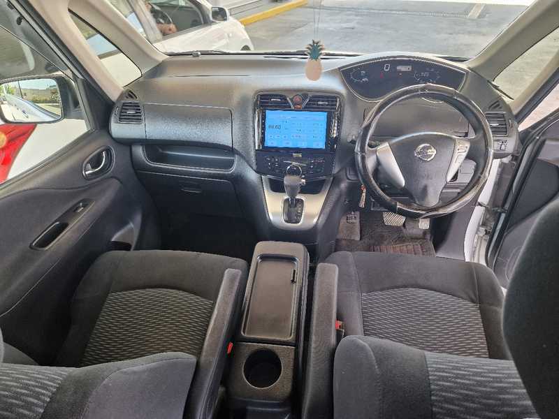 2013 Nissan Serena 2,0L 2013 Cyprus