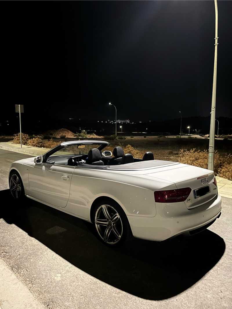 2011 Audi A5 2,0L 2011 Cyprus