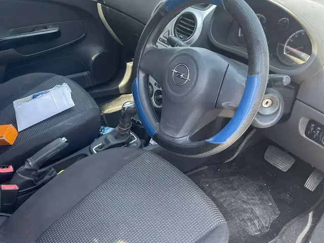 Opel, Vauxhall Corsa