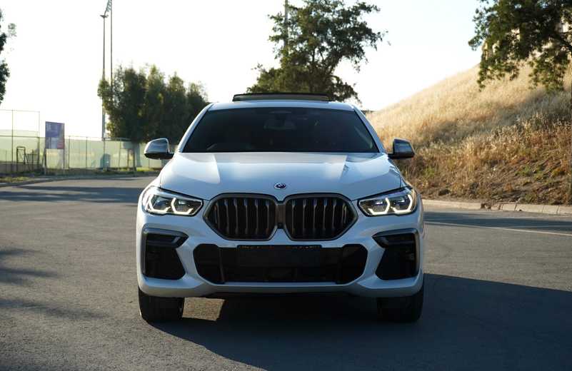 2022 BMW X6 4,4L 2022 Cyprus