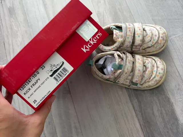 Kickers shoes size 25, Limassol — Limassol - Mesa Geitonia
