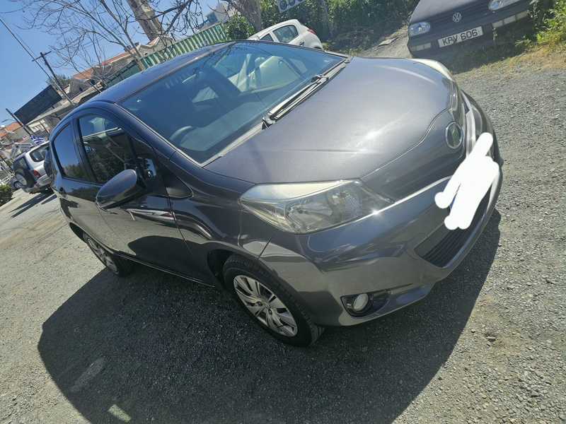 2011 Toyota Vitz 1,3L 2011 Cyprus