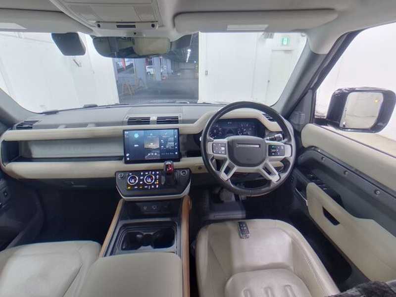 2021 Land Rover Defender 3,0L 2021 Cyprus