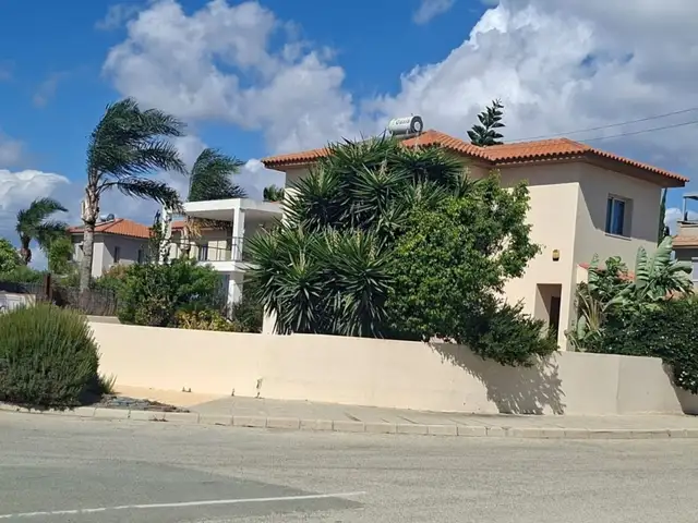 3-bedroom villa for sale, Larnaca — Zygi
