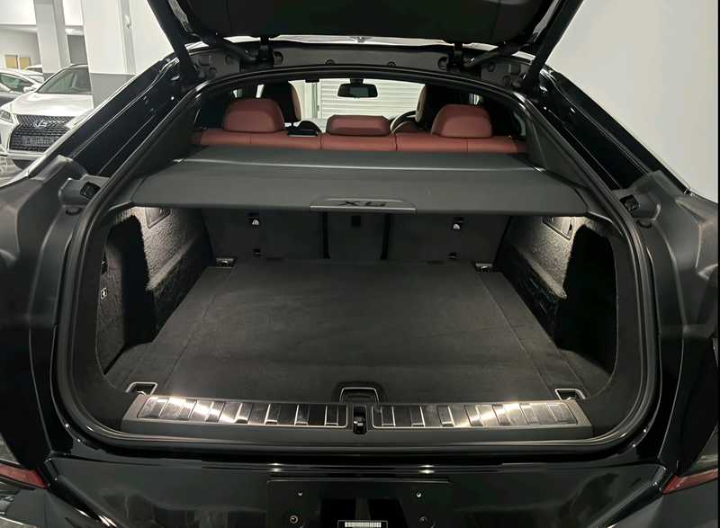 2023 BMW X6 3,0L 2023 Cyprus