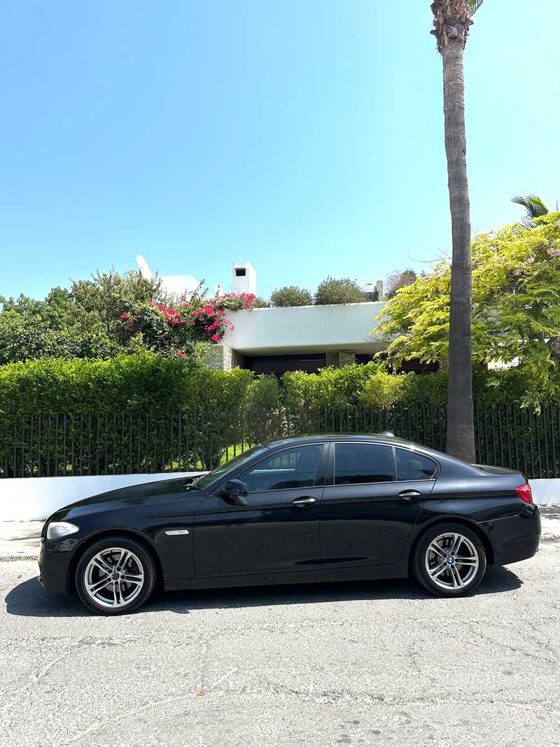 2011 BMW 5-Series 2,0L 2011 Cyprus