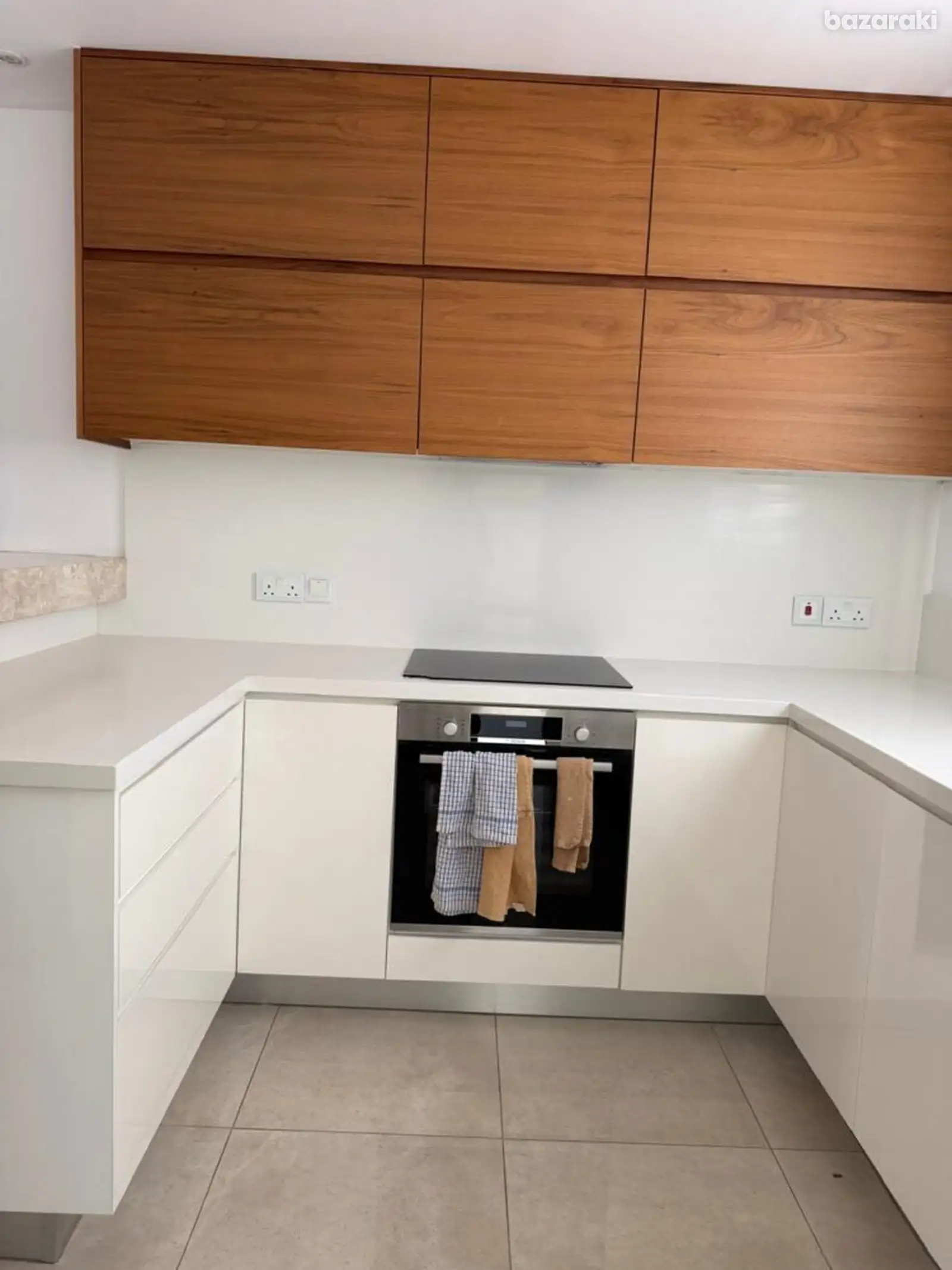 House, 3 bedrooms — 12