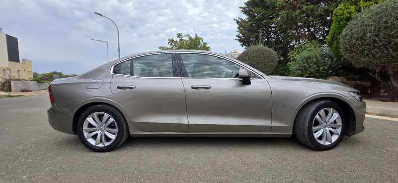 2020 Volvo S60 2,0L 2020 Cyprus