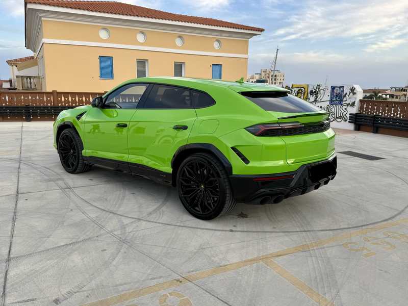 2025 Lamborghini Urus 4,0L 2025 Cyprus