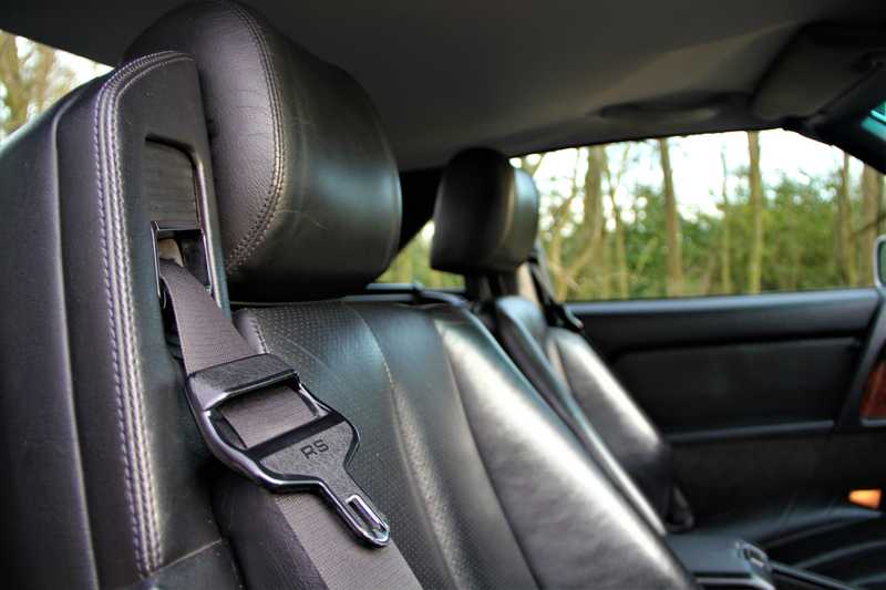 1992 Mercedes-Benz SL-Class 3,0L 1992 Cyprus