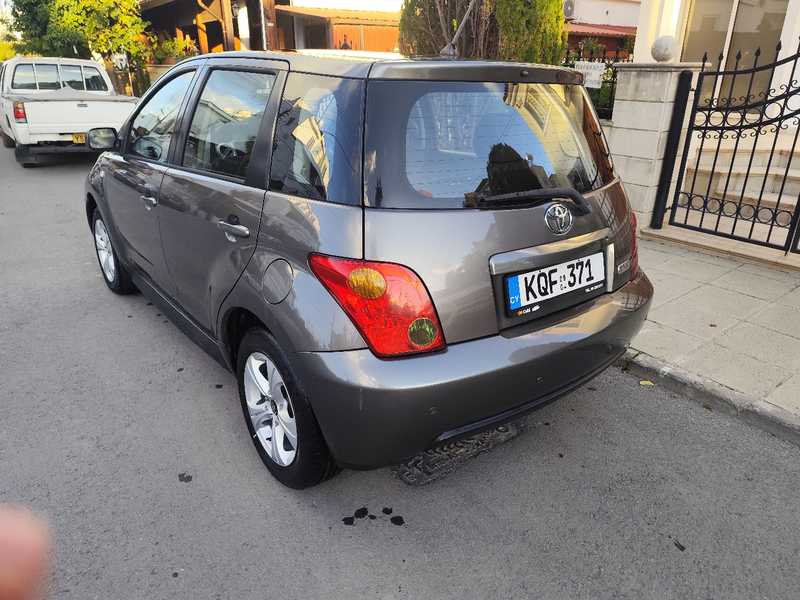 2004 Toyota Ist 1,3L 2004 Cyprus