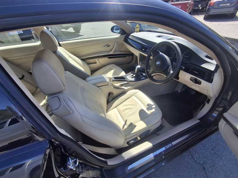 2009 BMW 3-Series 2,0L 2009 Cyprus