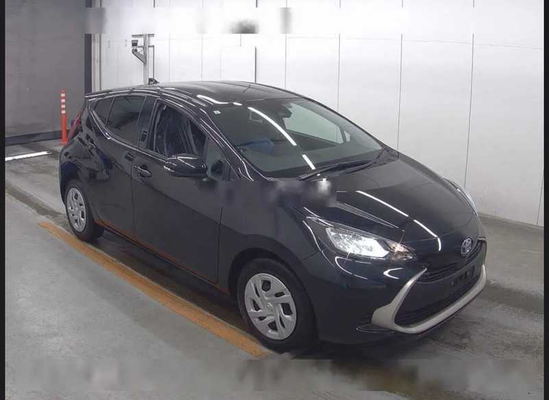 Toyota Aqua 1,5L 2024