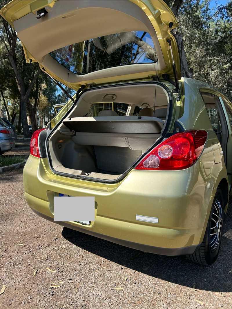 2005 Nissan Tiida 1,5L 2005 Cyprus
