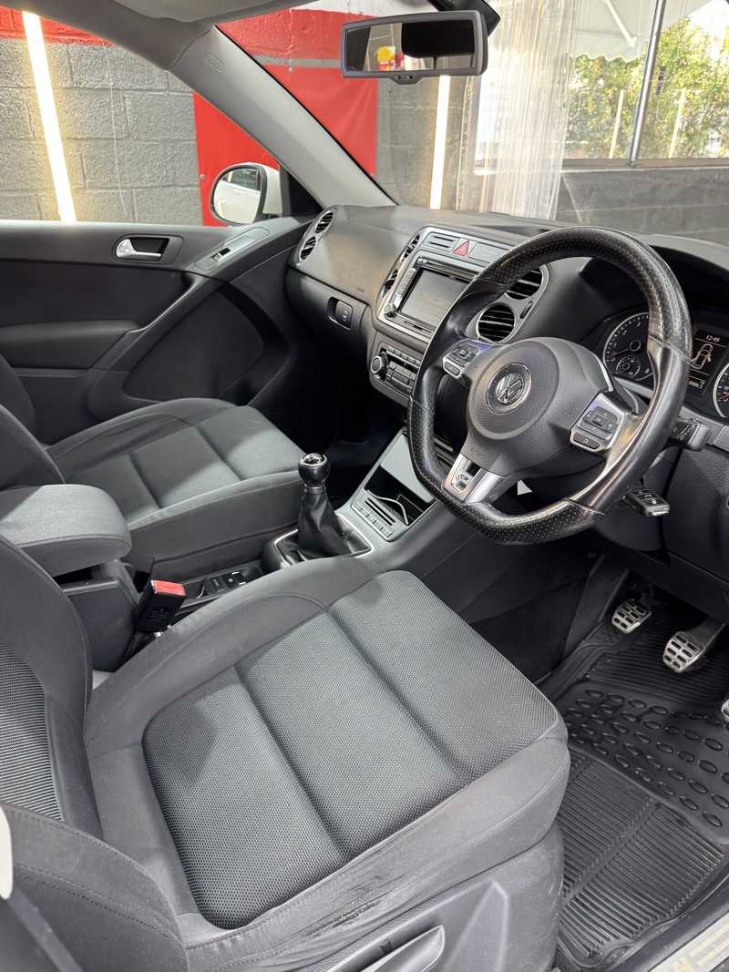 2010 Volkswagen T-Roc 1,4L 2010 Cyprus