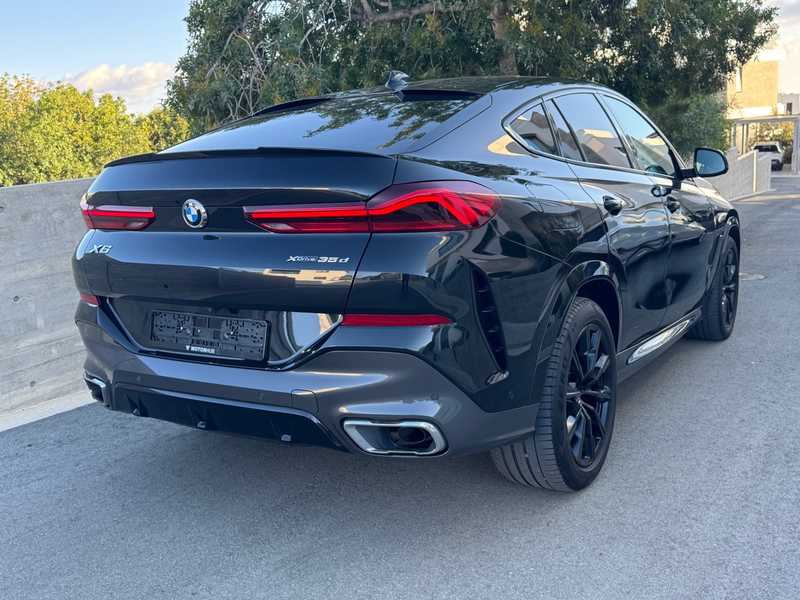 2021 BMW X6 3,0L 2021 Cyprus