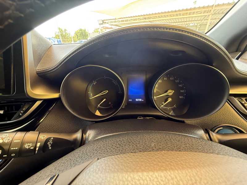 2017 Toyota C-HR 1,8L 2017 Cyprus