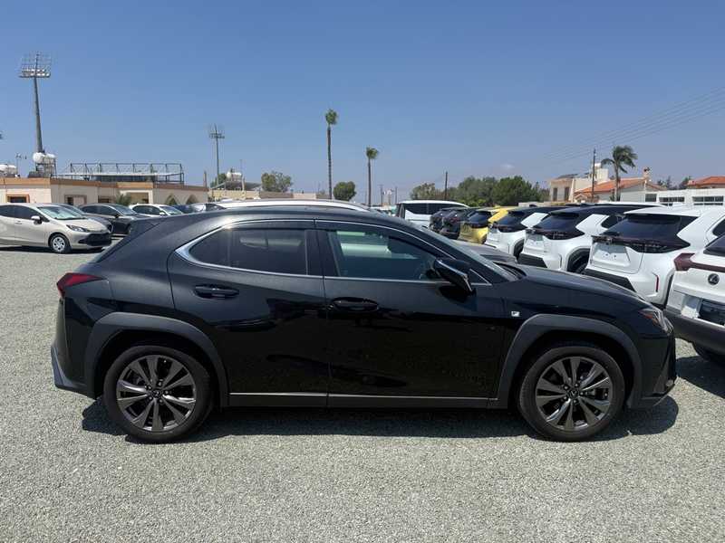 2023 Lexus UX 2,5L 2023 Cyprus