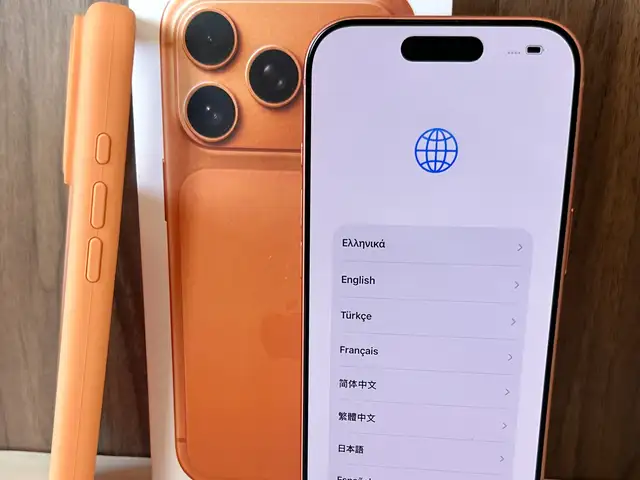 Iphone 17 pro | 256gb | cosmic orange | 97 battery | box, cable, case | like new, Επαρχία Λεμεσού — Ερήμη