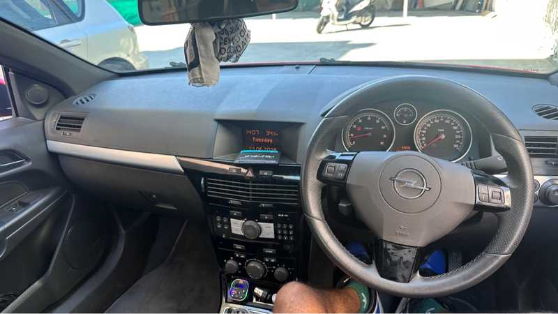 2008 Opel, Vauxhall Astra 1,6L 2008 Cyprus