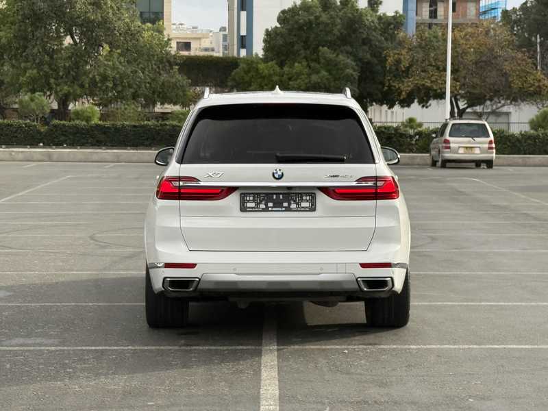 2021 BMW X7 3,0L 2021 Cyprus