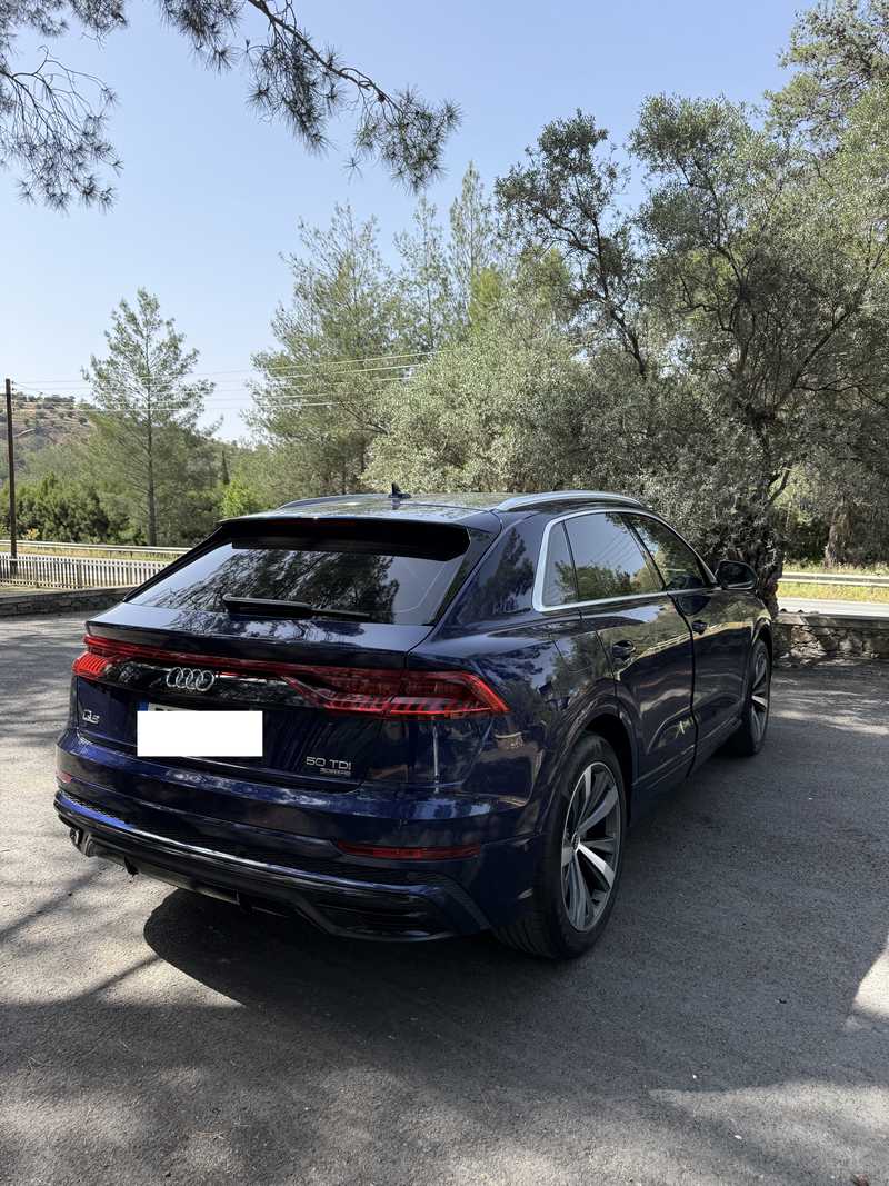 2022 Audi Q8 3,0L 2022 Cyprus