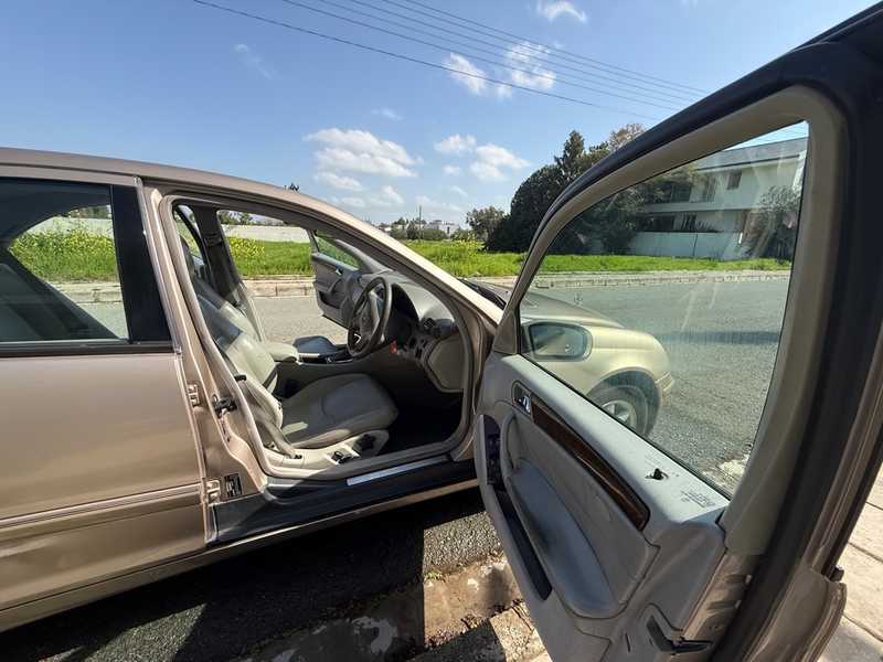 2002 Mercedes-Benz C-Class 2,0L 2002 Cyprus