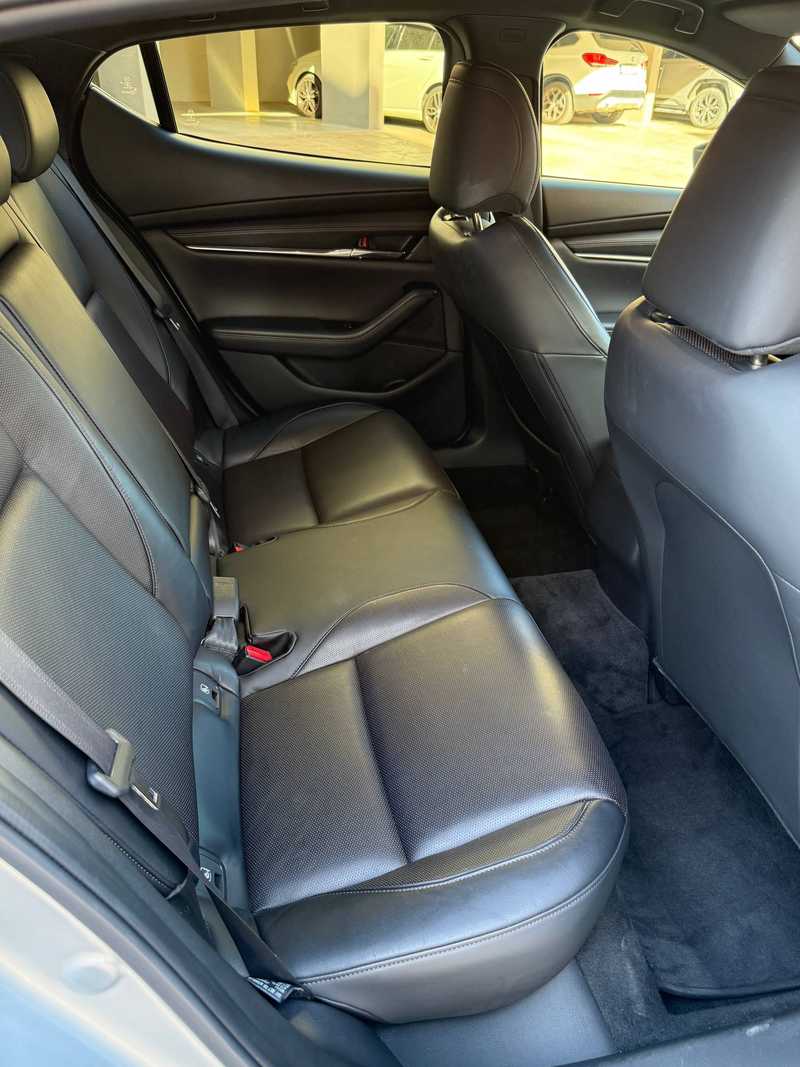 2019 Mazda 3 1,8L 2019 Cyprus