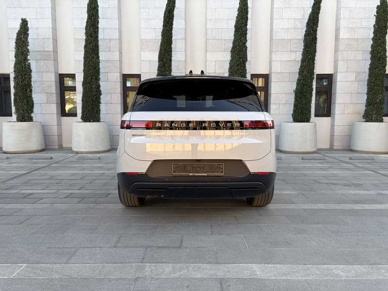 2026 Land Rover Range Rover Sport 3,0L 2026 Cyprus